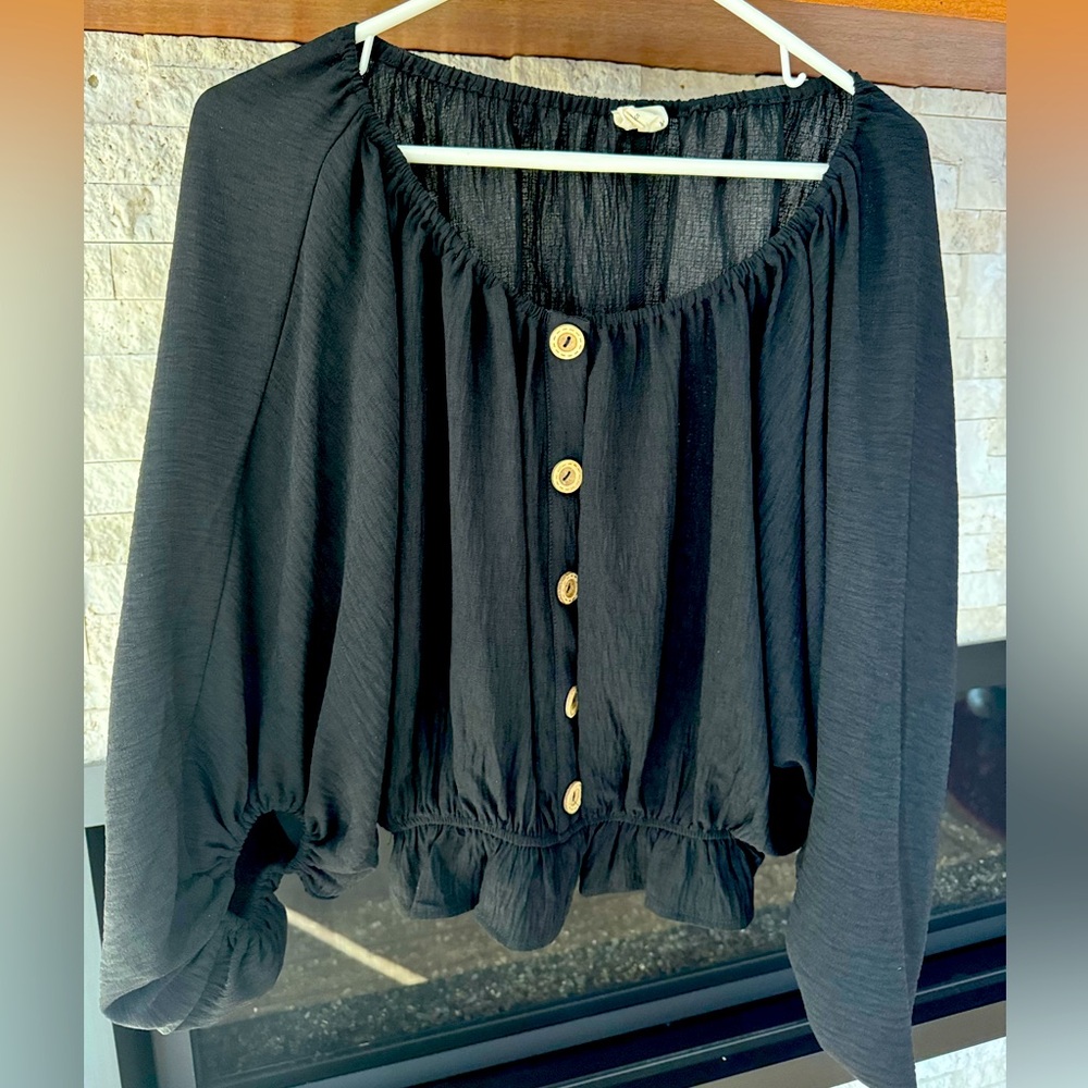 Off the shoulder top with buttons